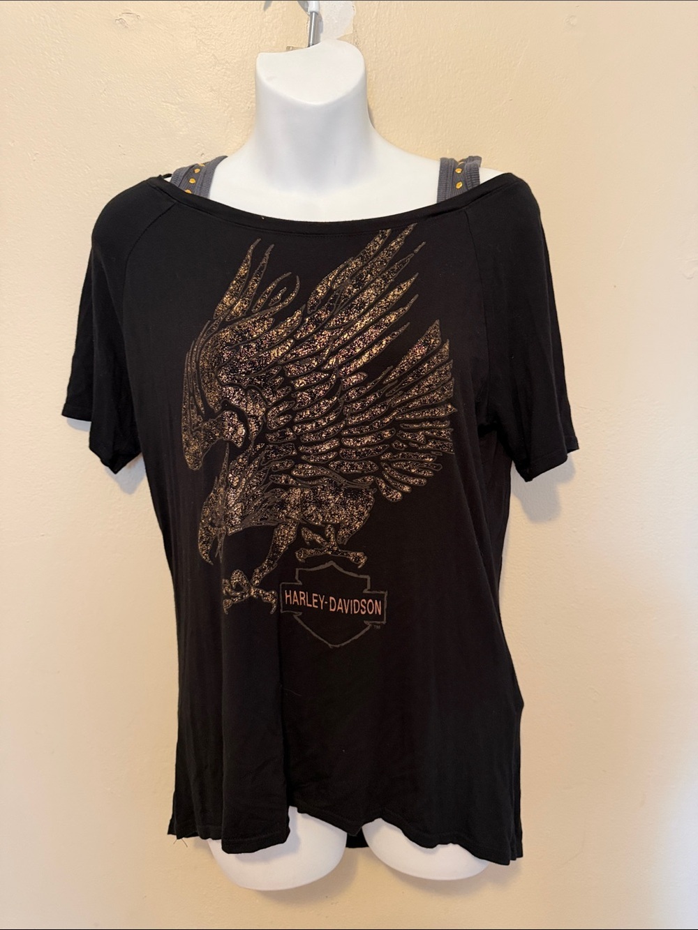 Harley-Davidson Women's Black Short Sleeve Tee with Metallic Gold Eagle